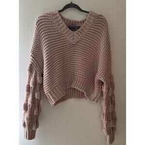 Neely Blush Chunky cropped long sleeve V-neck pullover sweater